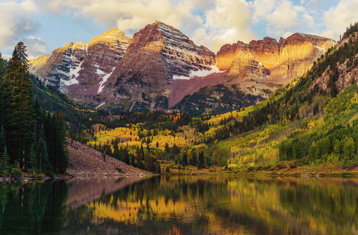 Top 6 Spots For Outdoor Adventures in Colorado This Fall